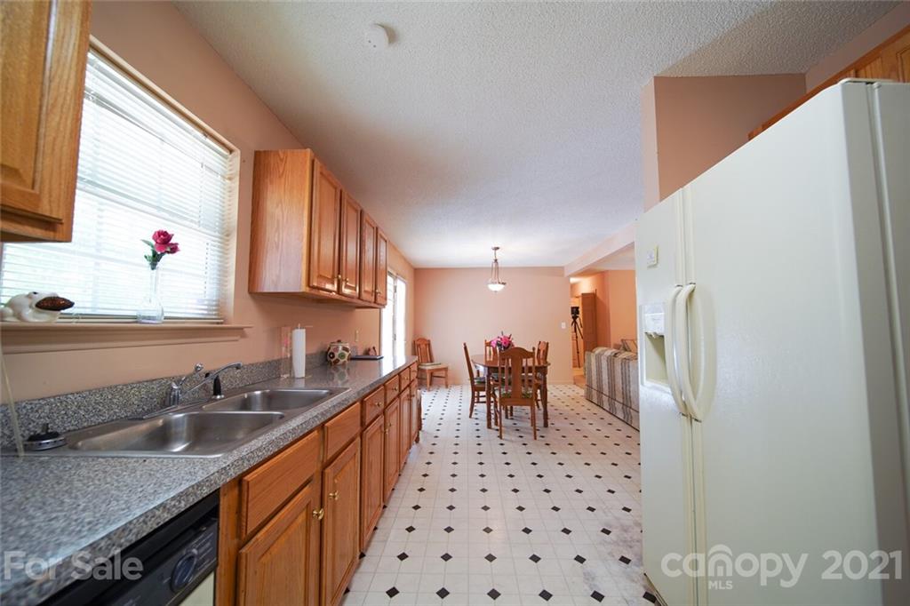 672 Clemmons Road Wadesboro, NC 28170 - Photo 23 of 48 Gallery Image 23