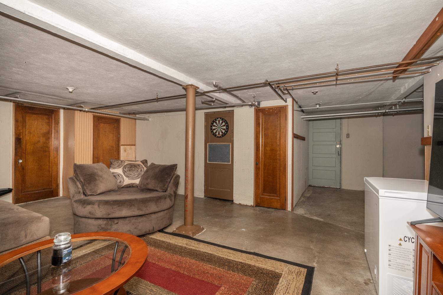 5168 Ralph Avenue Cincinnati, OH 45238 - Photo 21 of 34 Gallery Image 21