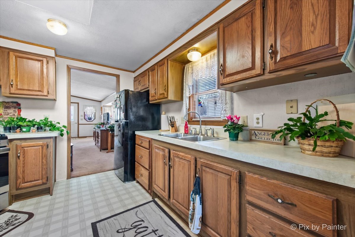 232 Bayview Road Elgin, IL 60123 - Photo 12 of 33