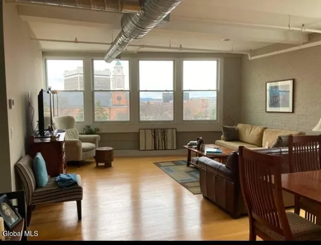 $1,950 | 4 Sheridan Avenue, Unit 5A, Albany, NY 12210