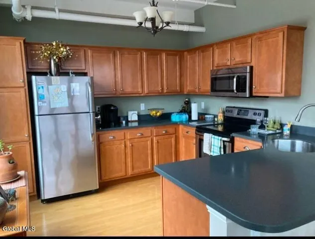 $1,950 | 4 Sheridan Avenue, Unit 5A, Albany, NY 12210