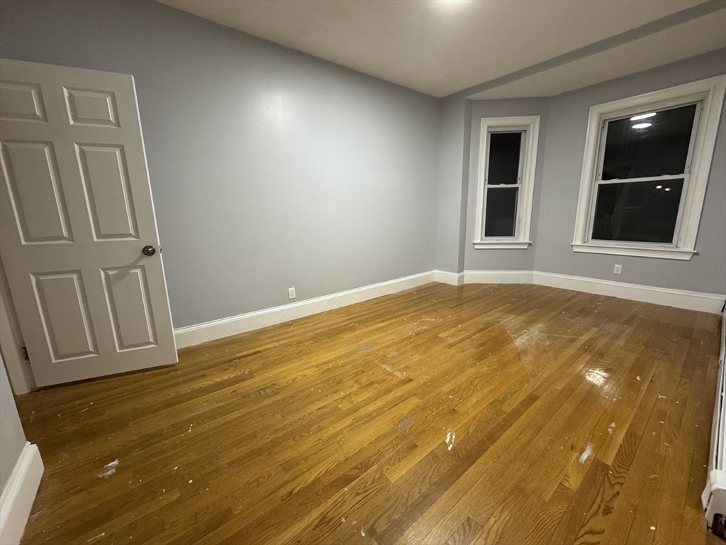 34 Prospect Street, Unit 1 Quincy, MA 02171 - Photo 3 of 6