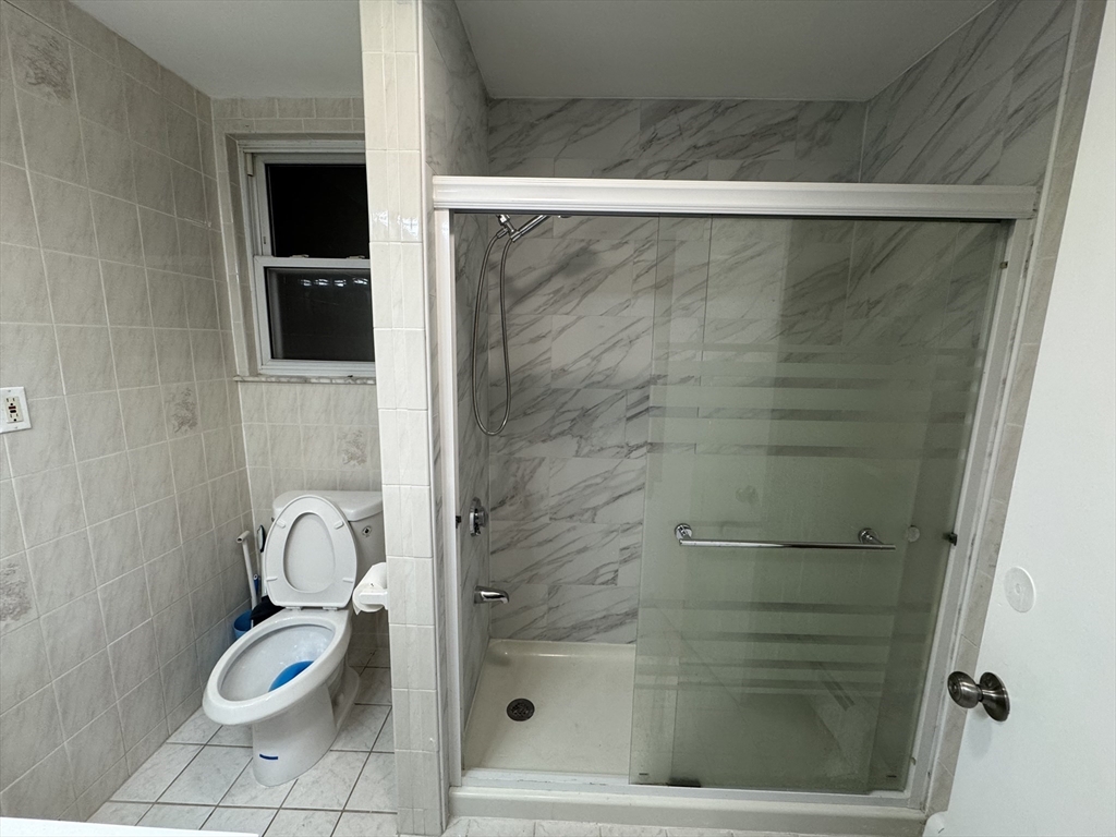 34 Prospect Street, Unit 1 Quincy, MA 02171 - Photo 4 of 6