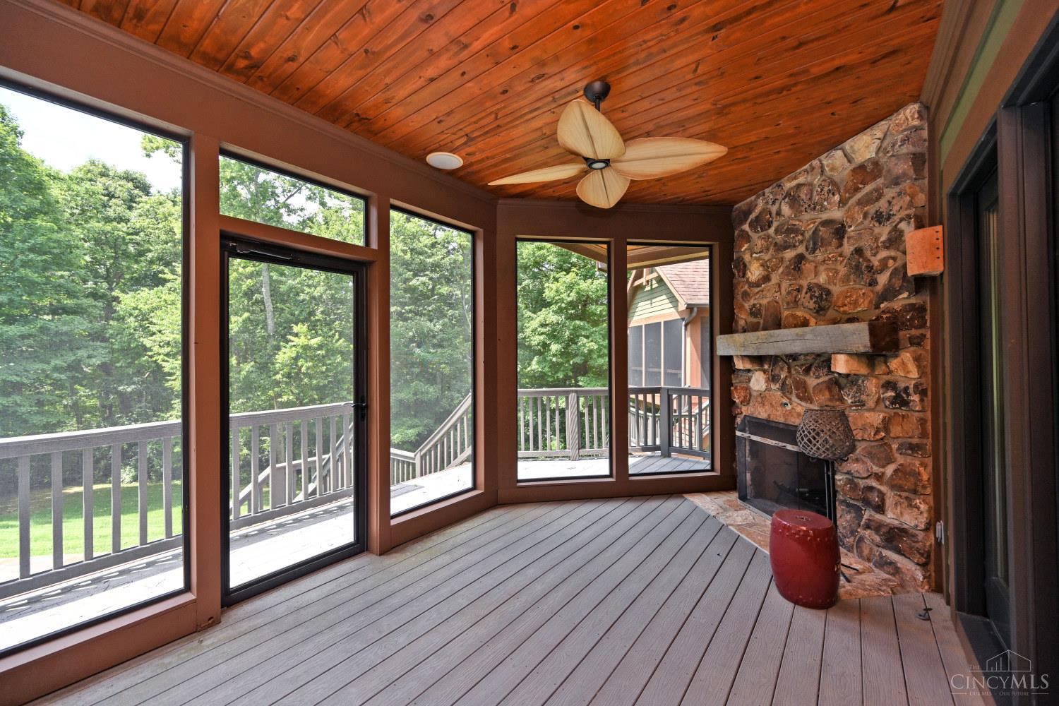 41 Locust Hill Road Cincinnati, OH 45245 - Photo 36 of 84 Gallery Image 36
