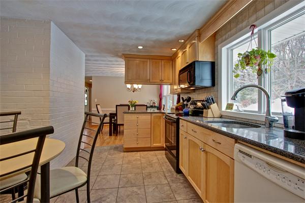 63 Eaton Road Framingham, MA 01701 - Photo 15 of 30
