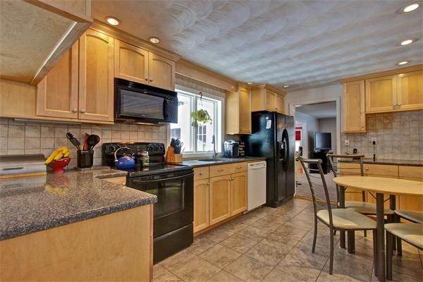 63 Eaton Road Framingham, MA 01701 - Photo 16 of 30