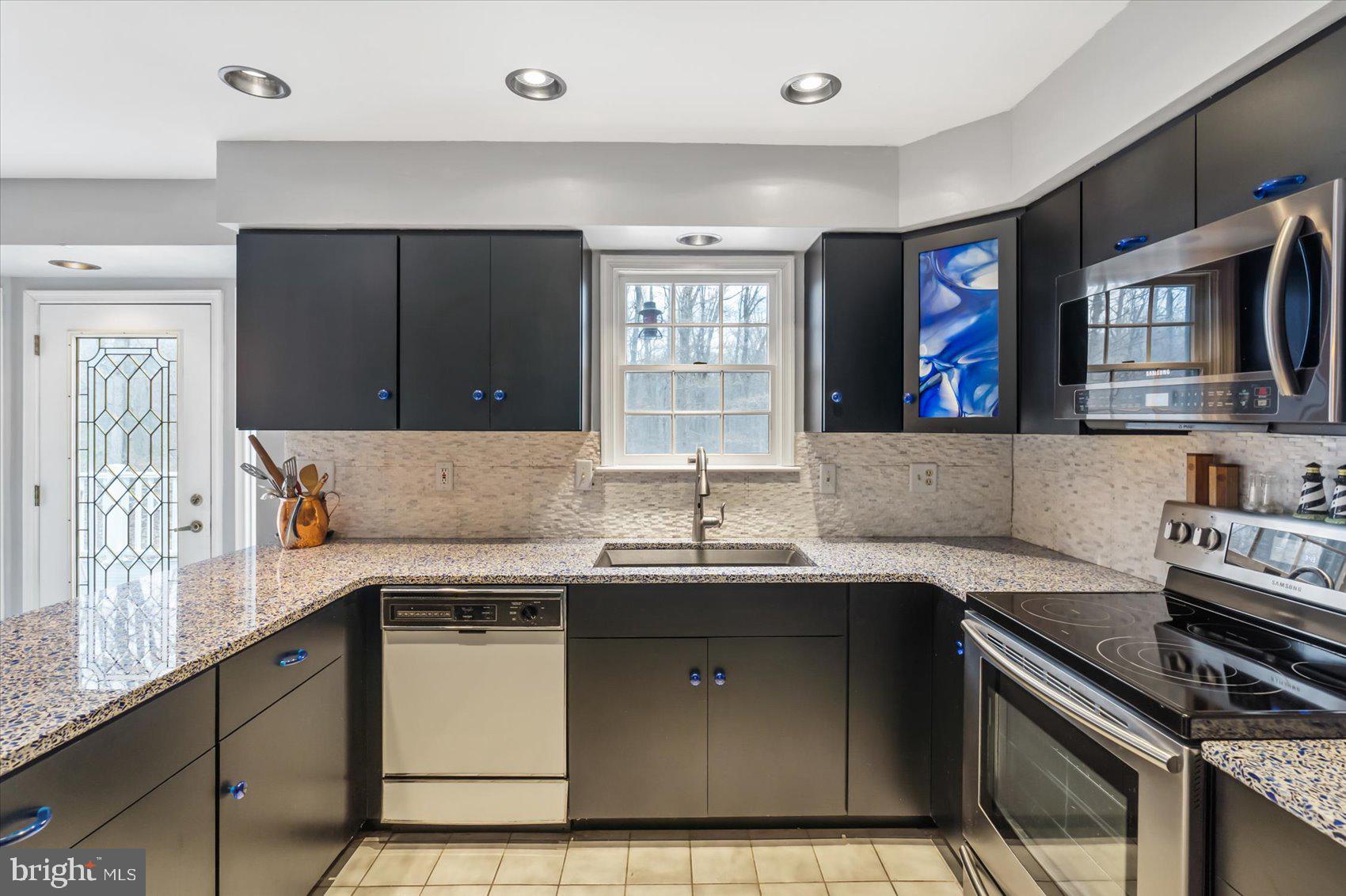 318 Cockeys Mill Road Reisterstown, MD 21136 - Photo 8 of 65 Gallery Image 8