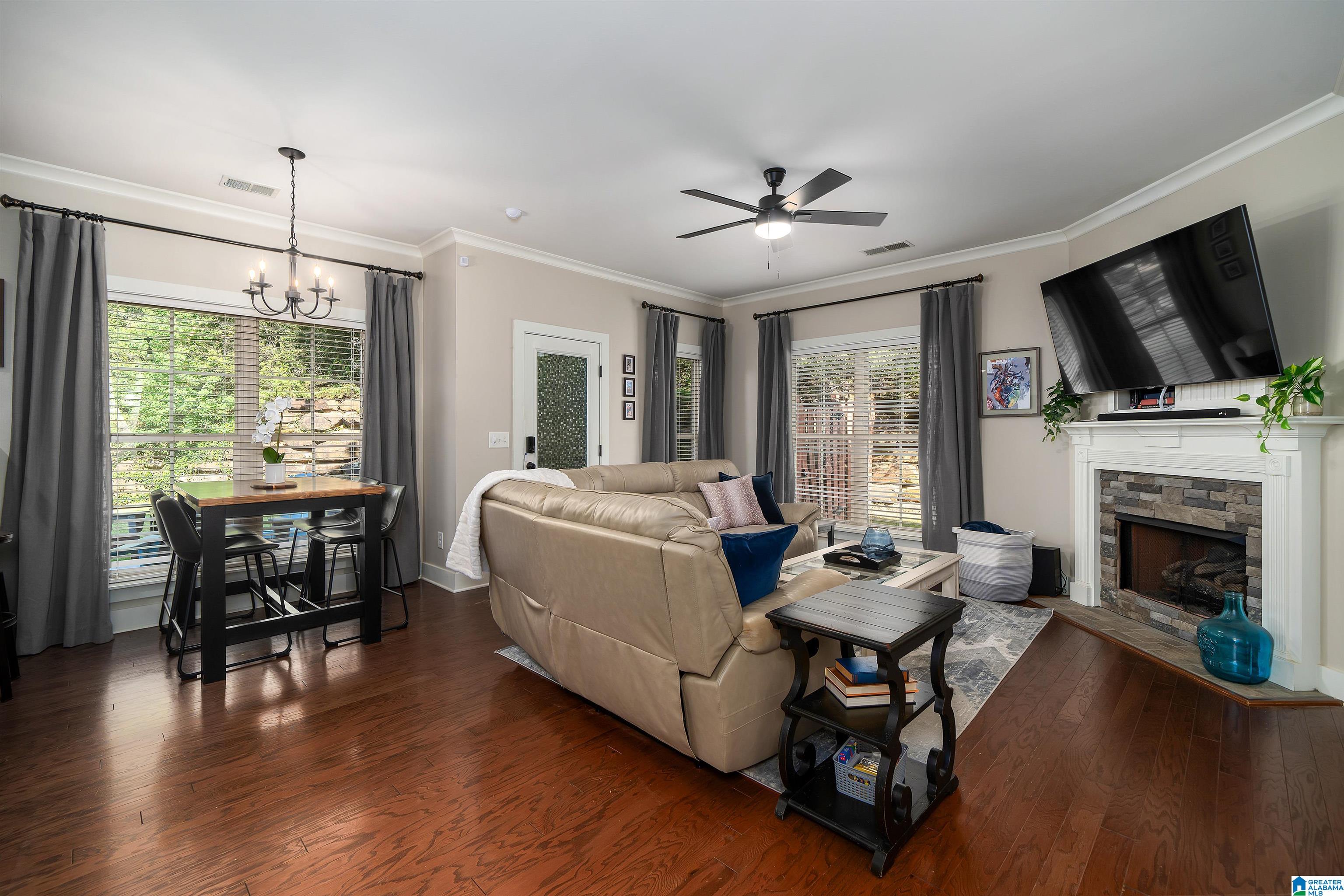 360 Barrington Court Birmingham, AL 35210 - Photo 5 of 23