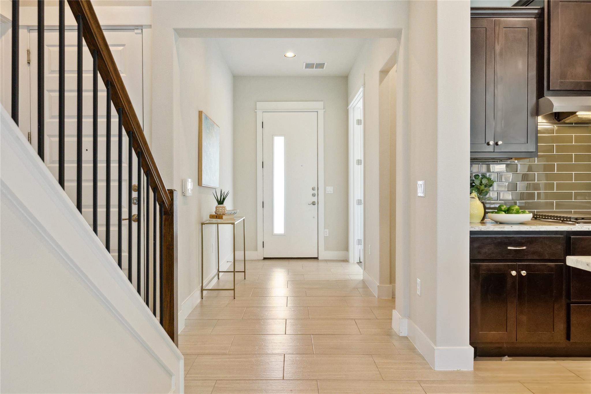 12908 Armaga Springs Road Austin, TX 78727 - Photo 4 of 37