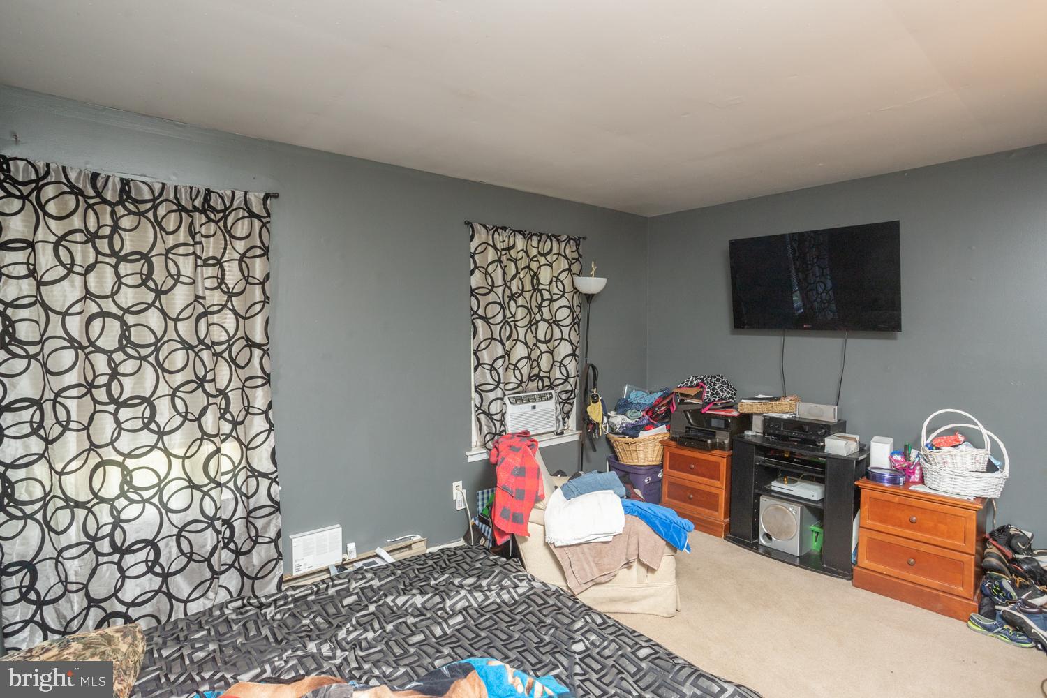 11 Yorkshire Road Sicklerville, NJ 08081 - Photo 6 of 10 Gallery Image 6