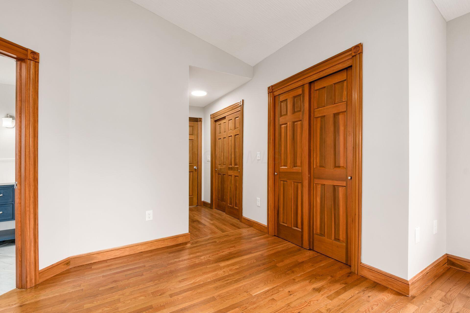 277 Cherrington Road Westerville, OH 43081 - Photo 18 of 60 18 Owners suite
