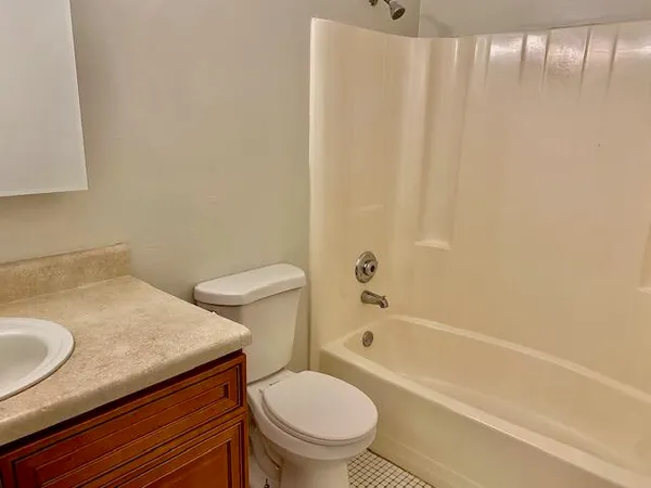 $2,200 | 6194 Seven Springs Boulevard, Greenacres, FL 33463