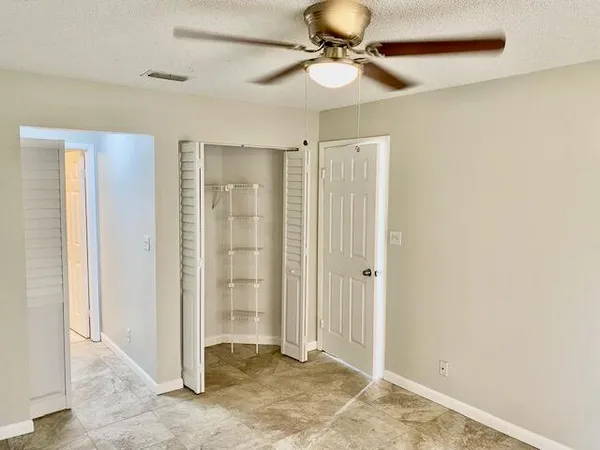 $2,200 | 6194 Seven Springs Boulevard, Greenacres, FL 33463