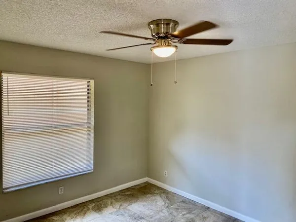 $2,200 | 6194 Seven Springs Boulevard, Greenacres, FL 33463