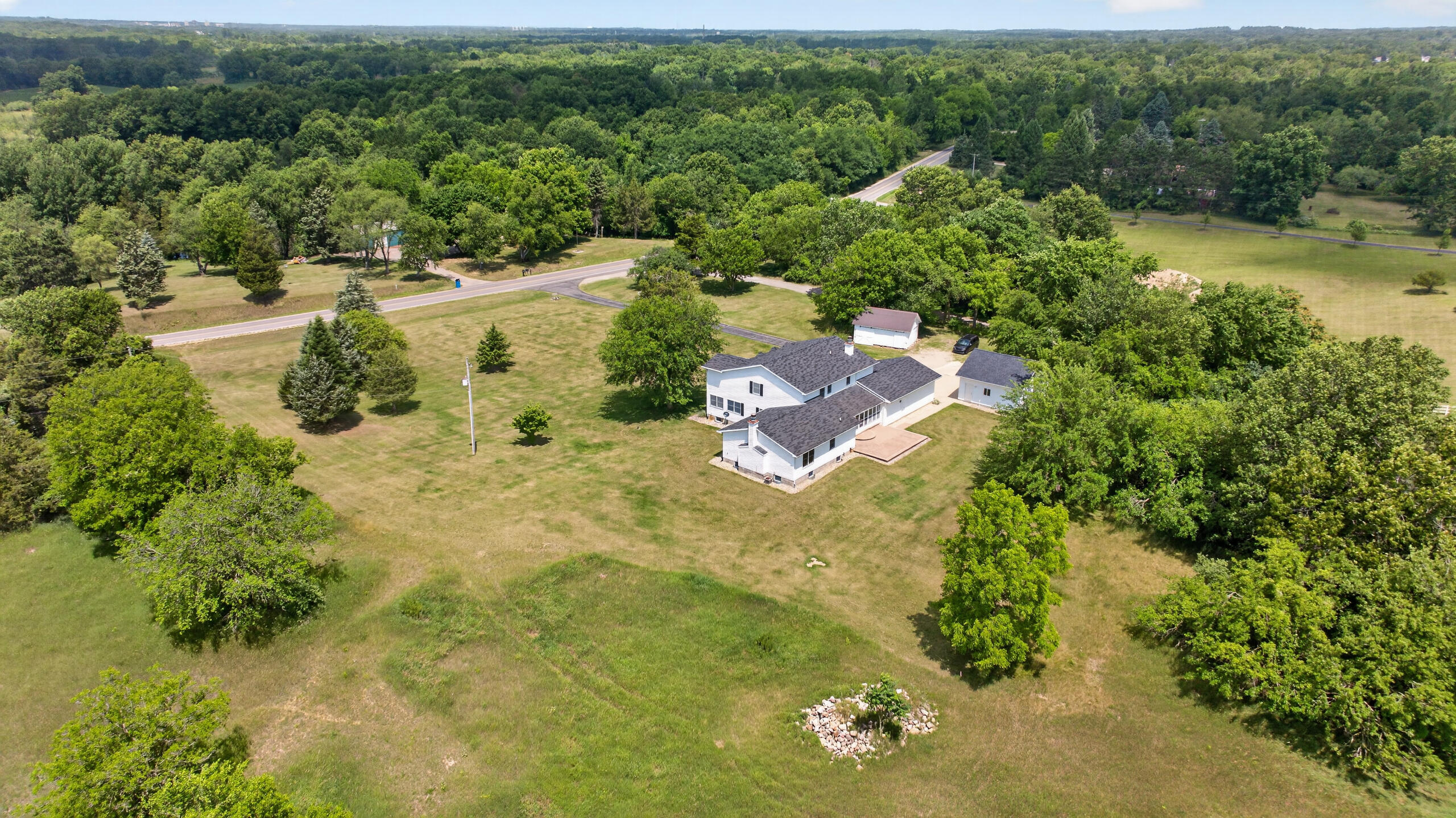 4001 Hoyer Road Jackson, MI 49201 - Photo 87 of 93 DJI_20260702123914_0026_D