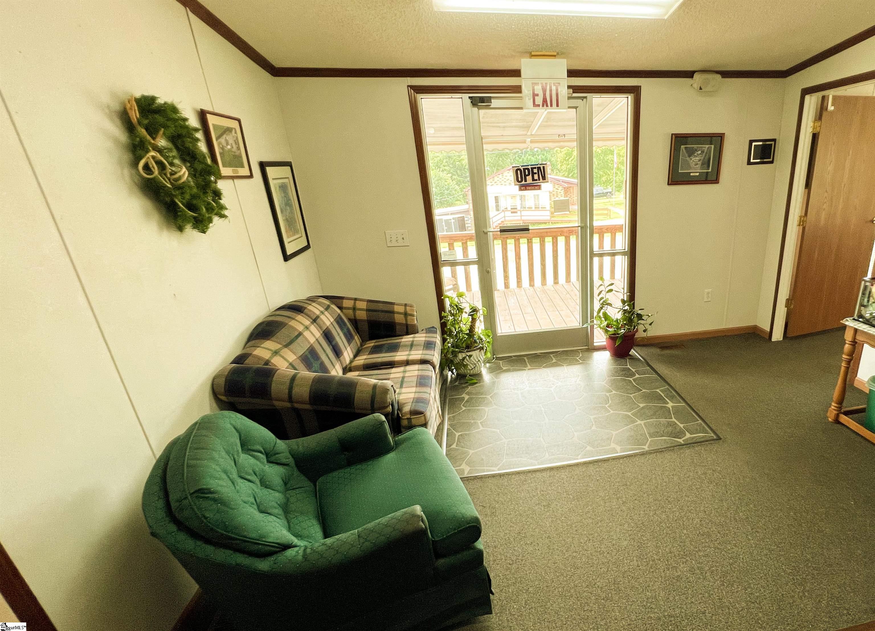 607 Black Snake Road Easley, SC 29640 - Photo 6 of 17