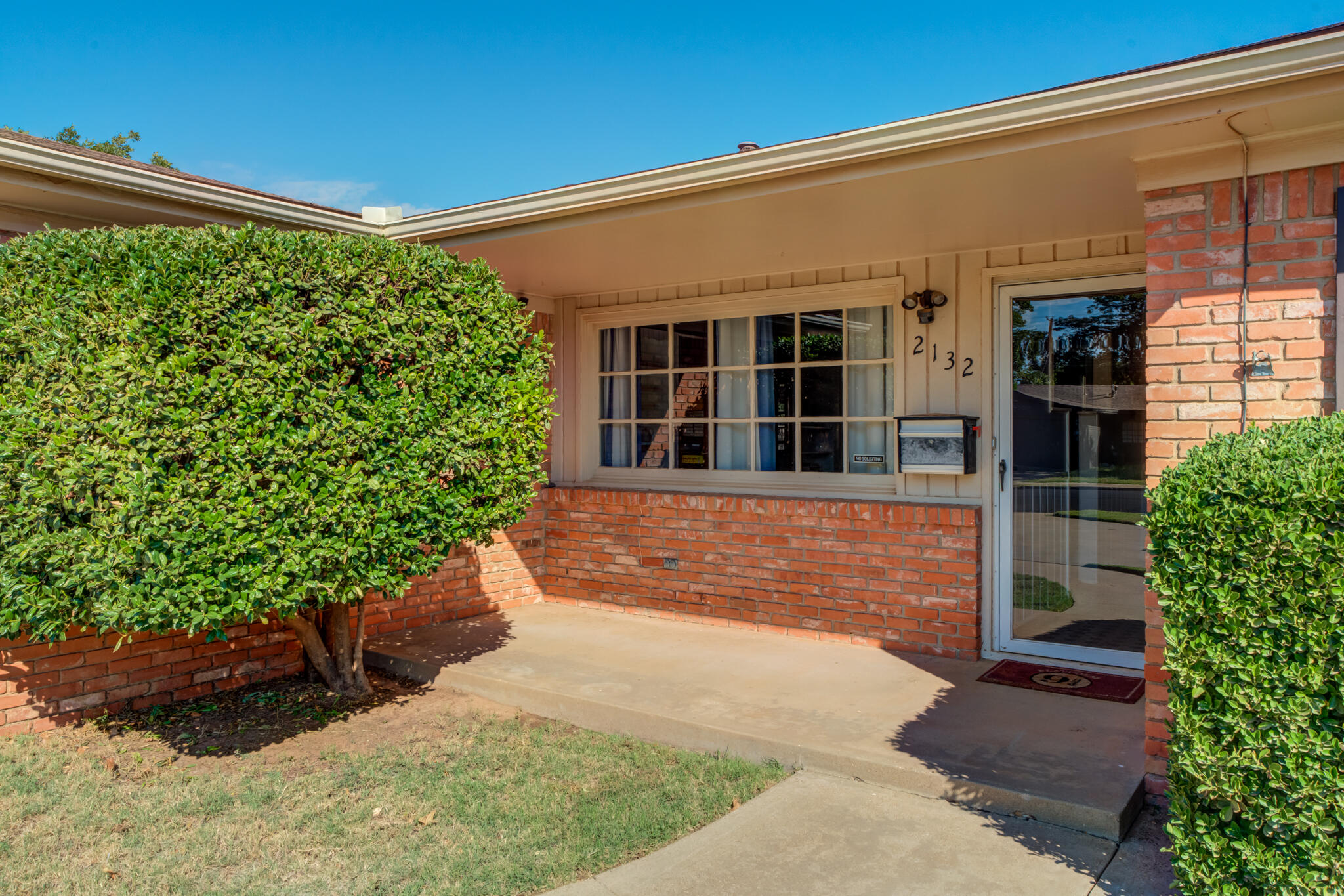 2132 69th Street Lubbock, TX 79412 - Photo 5 of 38 front view of a house