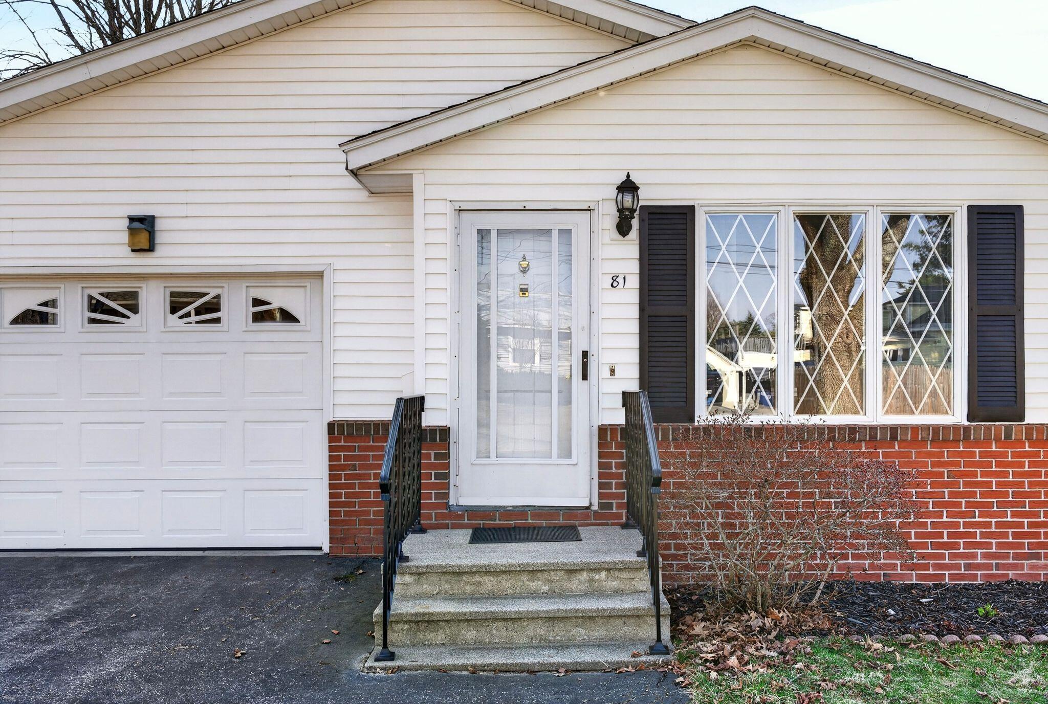 81 Prince Street Westbrook, ME 04092 - Photo 3 of 23 4_DSC00996