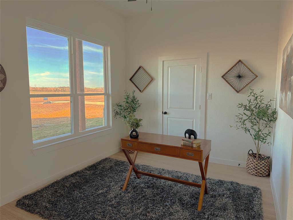 590 Anderson Rnch Road Waxahachie, TX 75167 - Photo 14 of 38 a room with window and furniture