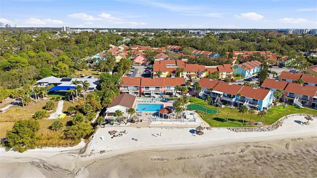 $295,000 | 3775 40th Lane South, Unit G, St. Petersburg, FL 33711