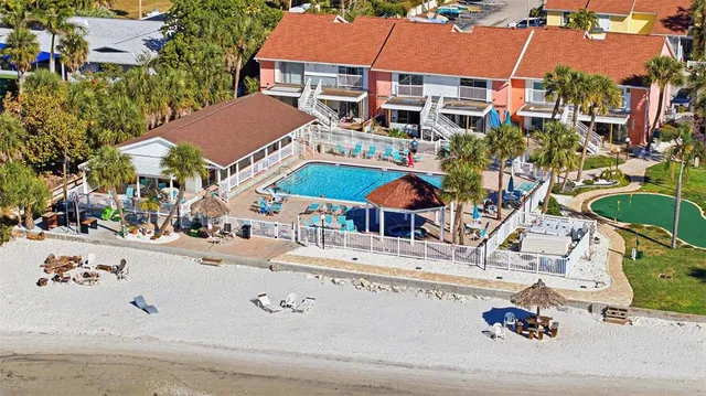 $295,000 | 3775 40th Lane South, Unit G, St. Petersburg, FL 33711