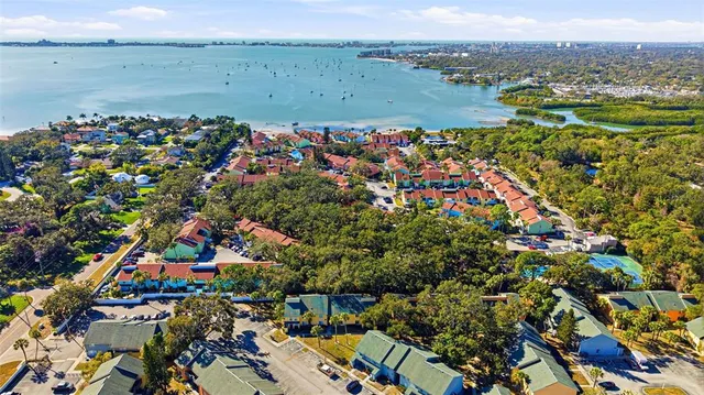 $295,000 | 3775 40th Lane South, Unit G, St. Petersburg, FL 33711