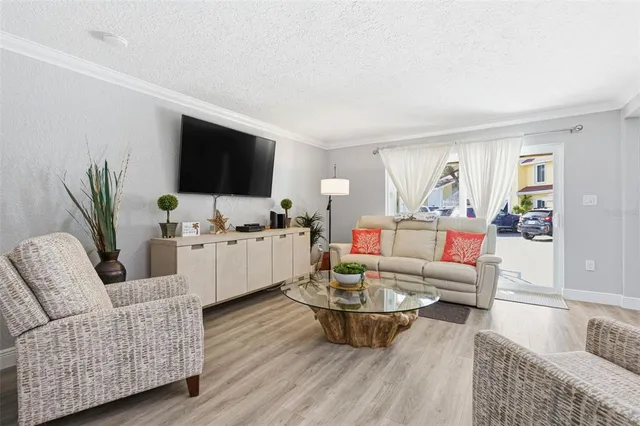 $295,000 | 3775 40th Lane South, Unit G, St. Petersburg, FL 33711