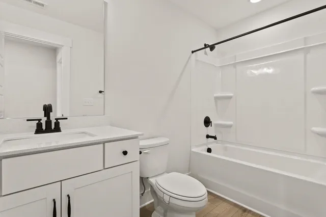 $450,000 | 1821 Betsy Ross Drive, Moore, SC 29369