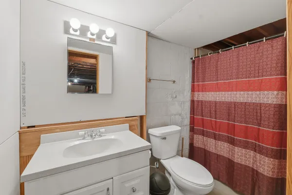 $323,000 | 206 North Depot Street, Fox Lake, WI 53933