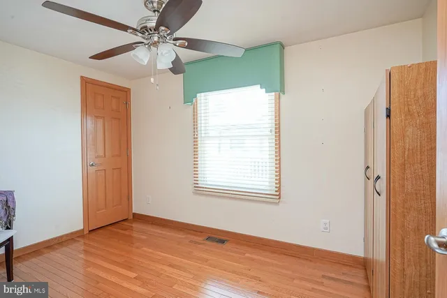 $345,000 | 12 Juniper Avenue, Somerdale, NJ 08083