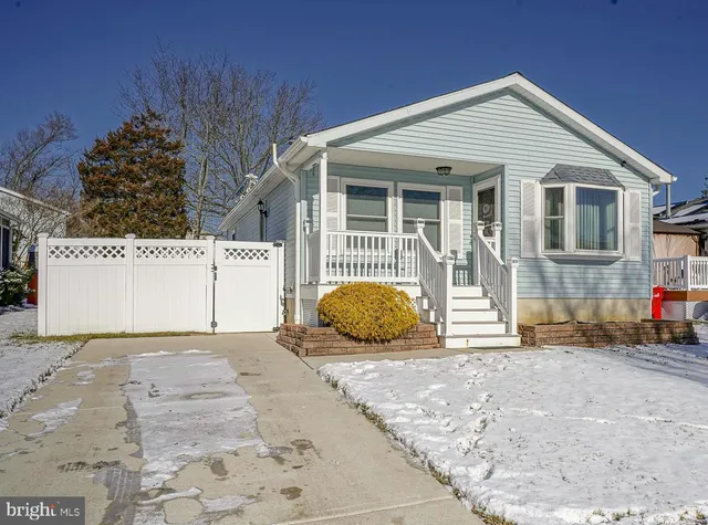 $345,000 | 12 Juniper Avenue, Somerdale, NJ 08083