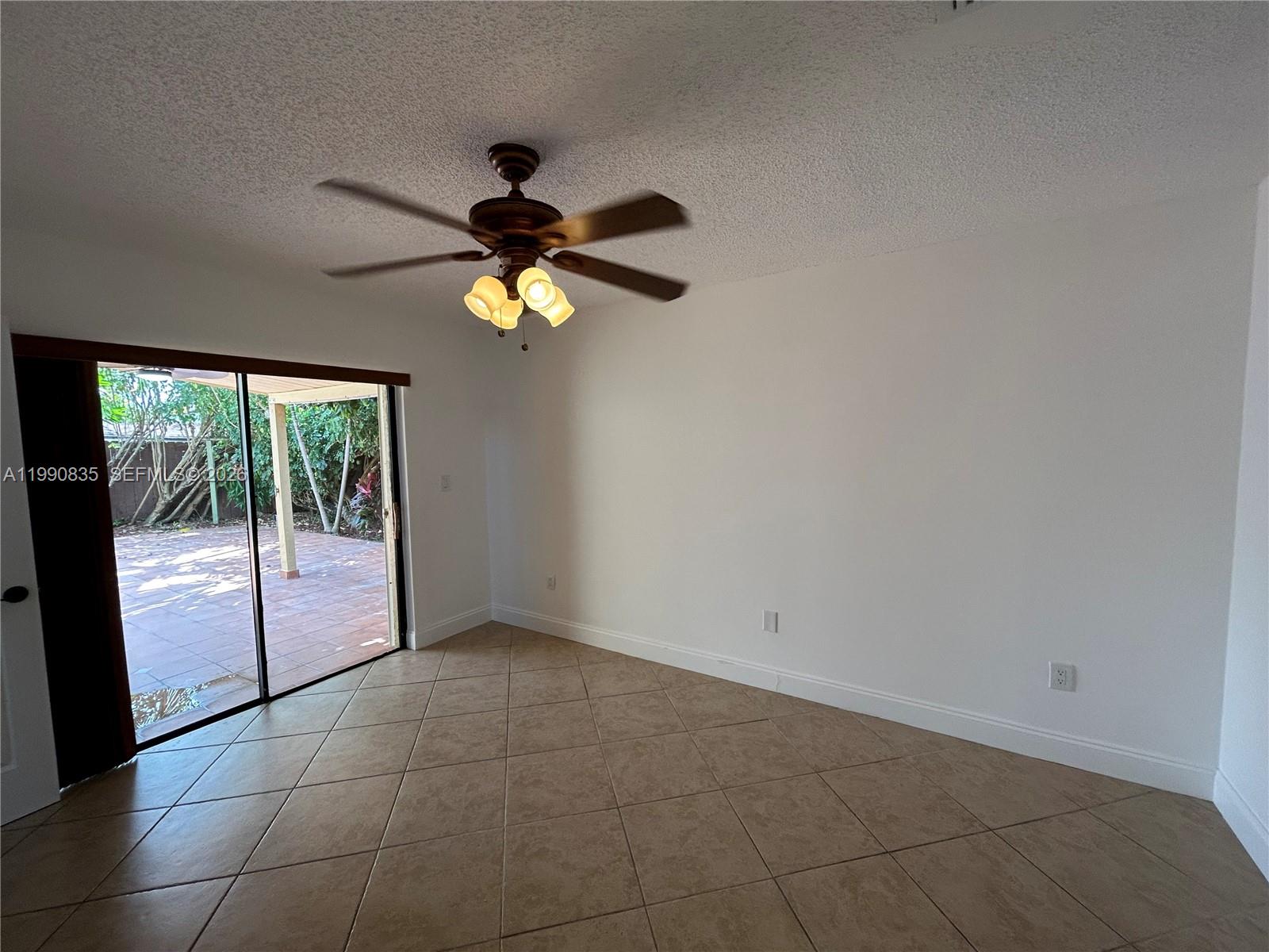 8910 Southwest 4th Lane Miami, FL 33174 - Photo 14 of 53
