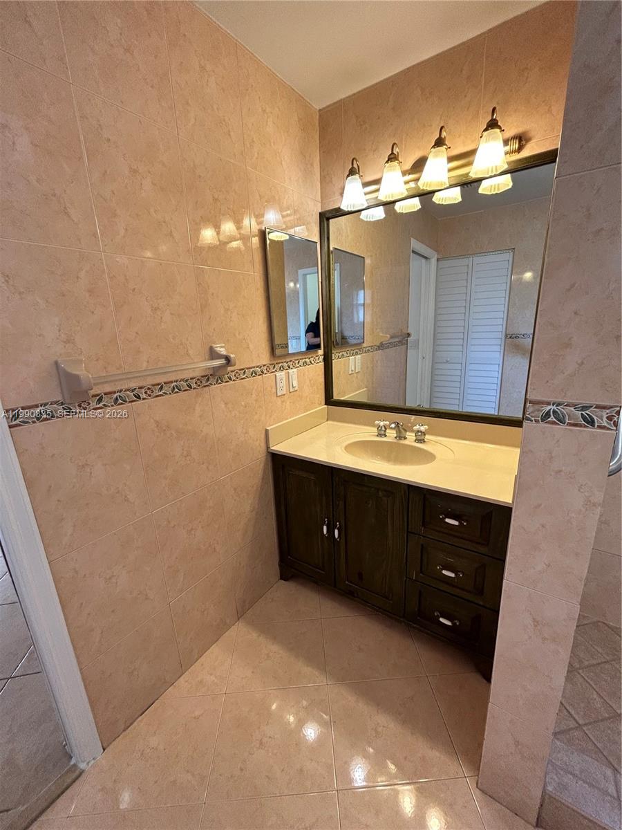 8910 Southwest 4th Lane Miami, FL 33174 - Photo 20 of 53
