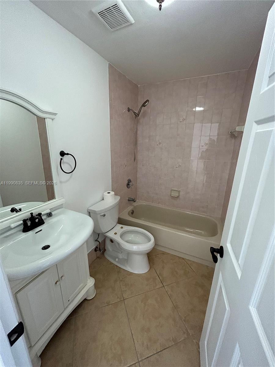 8910 Southwest 4th Lane Miami, FL 33174 - Photo 25 of 53
