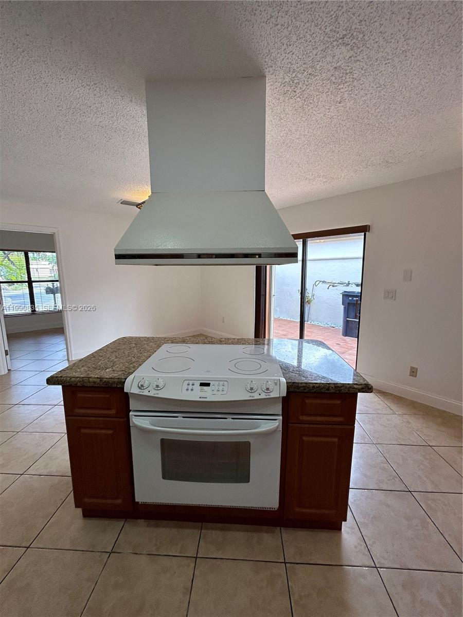 8910 Southwest 4th Lane Miami, FL 33174 - Photo 36 of 53