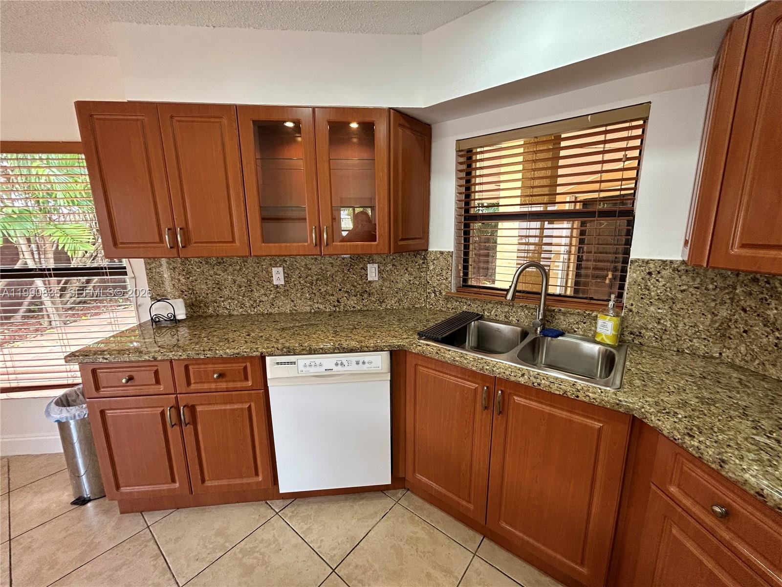 8910 Southwest 4th Lane Miami, FL 33174 - Photo 39 of 53