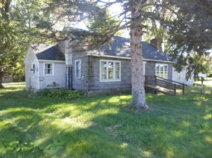 10767 Range Line Road Berrien Springs, MI 49103 - Photo 2 of 8 20161010183449325254000000