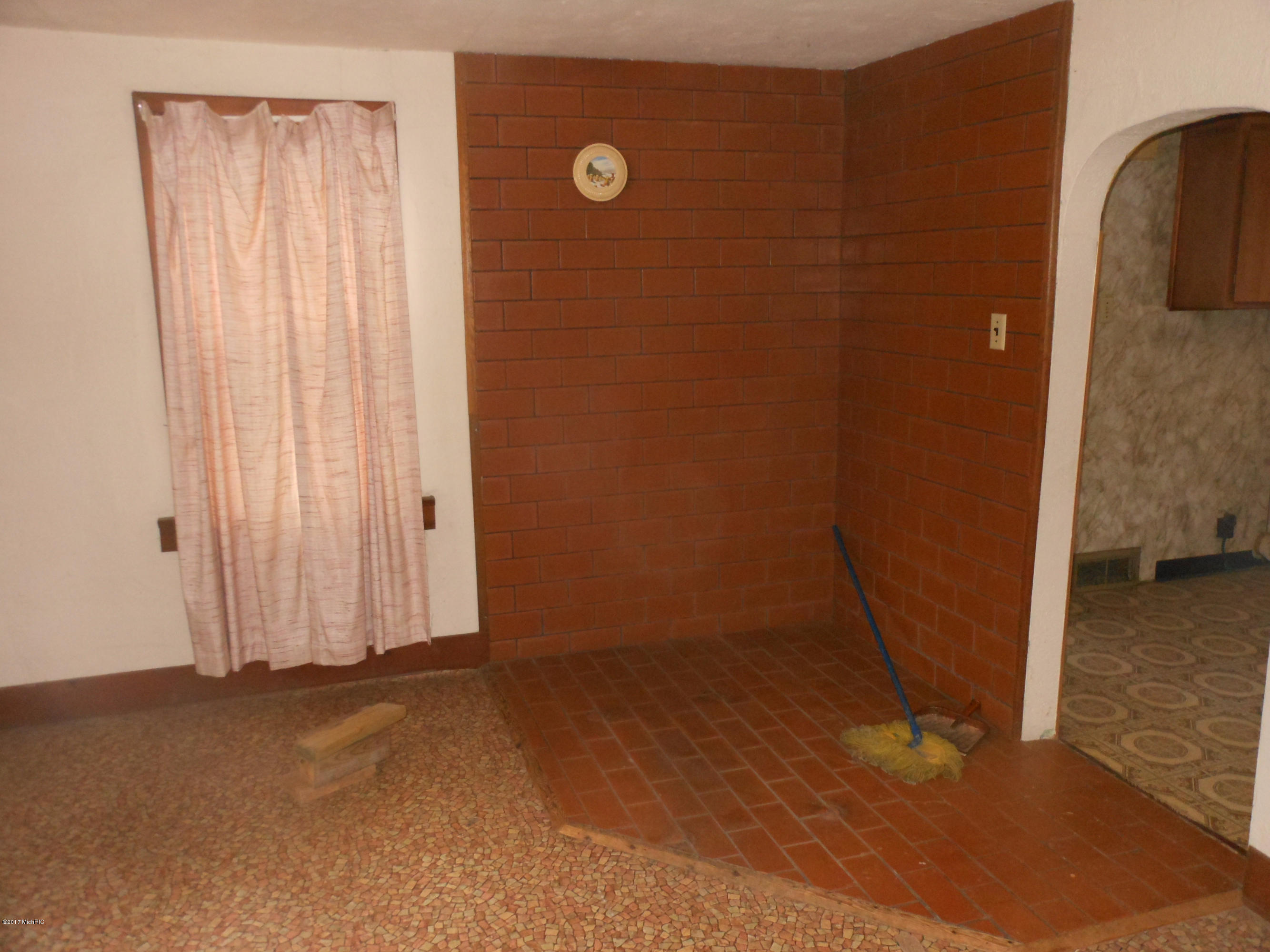 10767 Range Line Road Berrien Springs, MI 49103 - Photo 8 of 8 DSCN3971