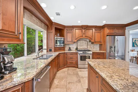 $1,295,000 | 2052 Thornhill Drive, Granite Bay, CA 95746