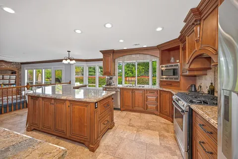 $1,295,000 | 2052 Thornhill Drive, Granite Bay, CA 95746