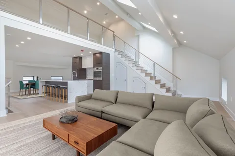 $1,899,900 | 577 Massachusetts Avenue, Unit PH, Boston, MA 02118