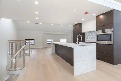 $1,899,900 | 577 Massachusetts Avenue, Unit PH, Boston, MA 02118