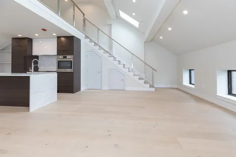 $1,899,900 | 577 Massachusetts Avenue, Unit PH, Boston, MA 02118