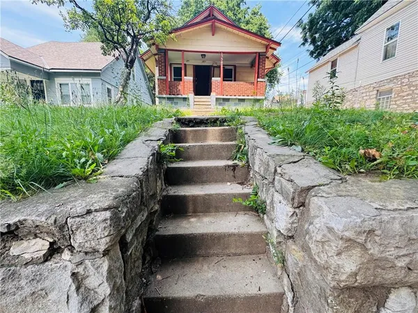 $1,000 | 5506 Norledge Avenue, Kansas City, MO 64123