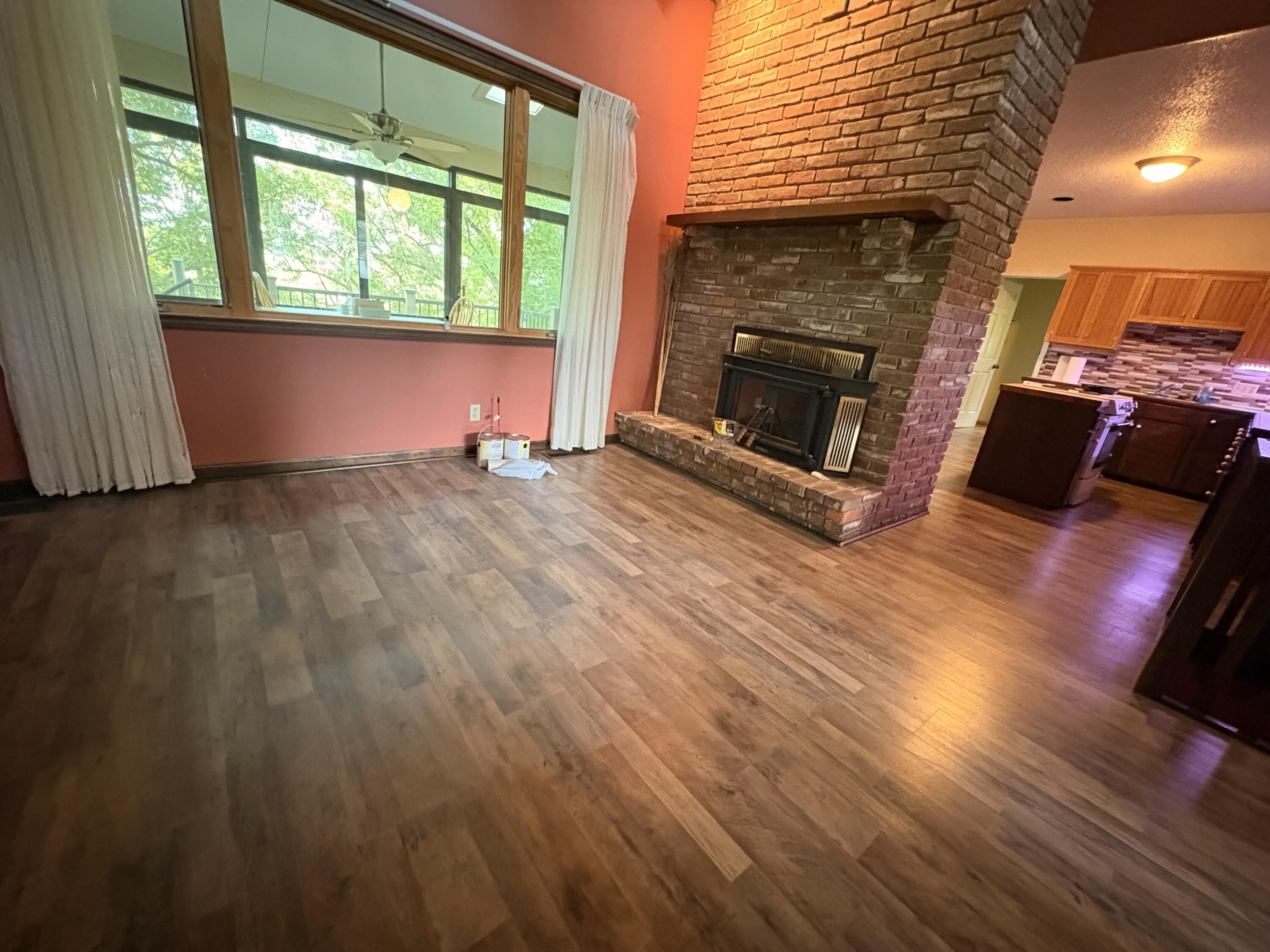 1352 East 400th Road Bolivar, MO 65613 - Photo 6 of 71 Living Room with Fire place