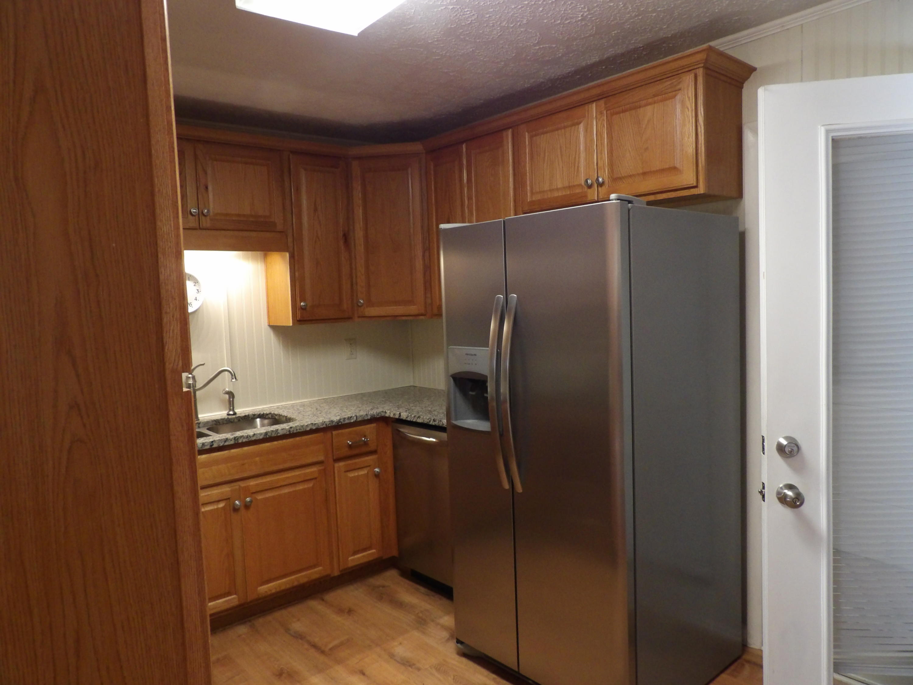27400 Short Road Pikeville, TN 37367 - Photo 10 of 41 100_2916