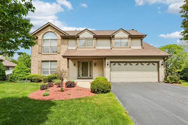 $449,900 | 626 Appaloosa Trail, Caledonia, WI 53402