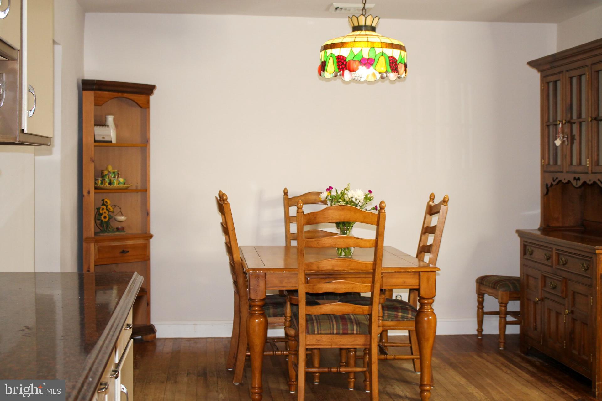648 Ellis Road Havertown, PA 19083 - Photo 33 of 40