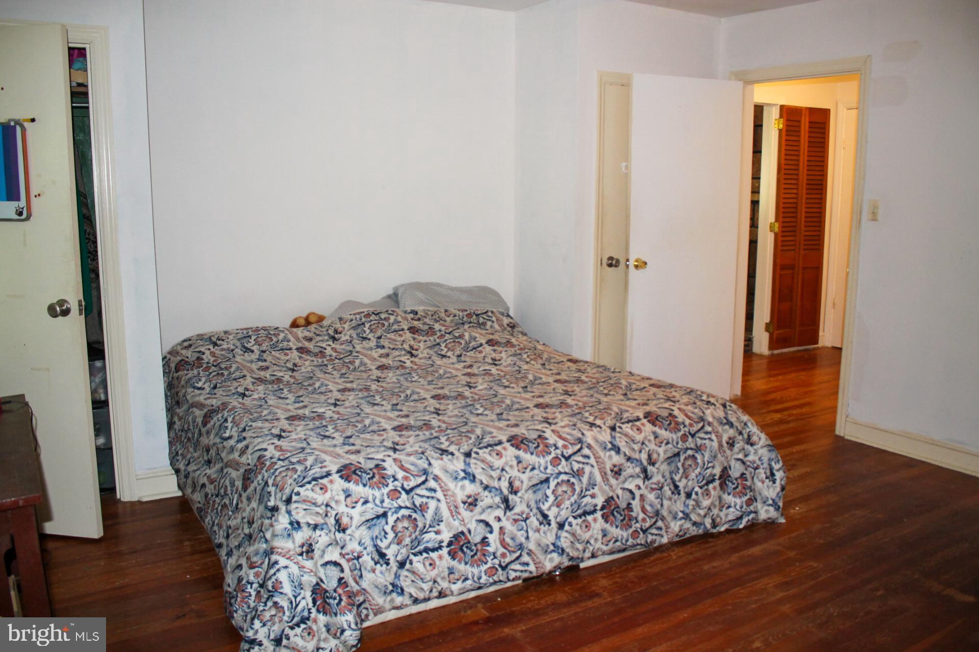 648 Ellis Road Havertown, PA 19083 - Photo 7 of 40