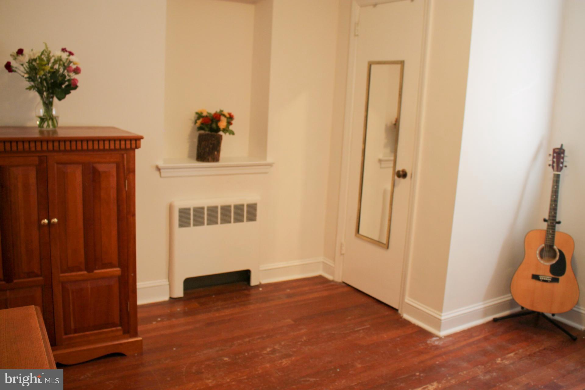 648 Ellis Road Havertown, PA 19083 - Photo 10 of 40